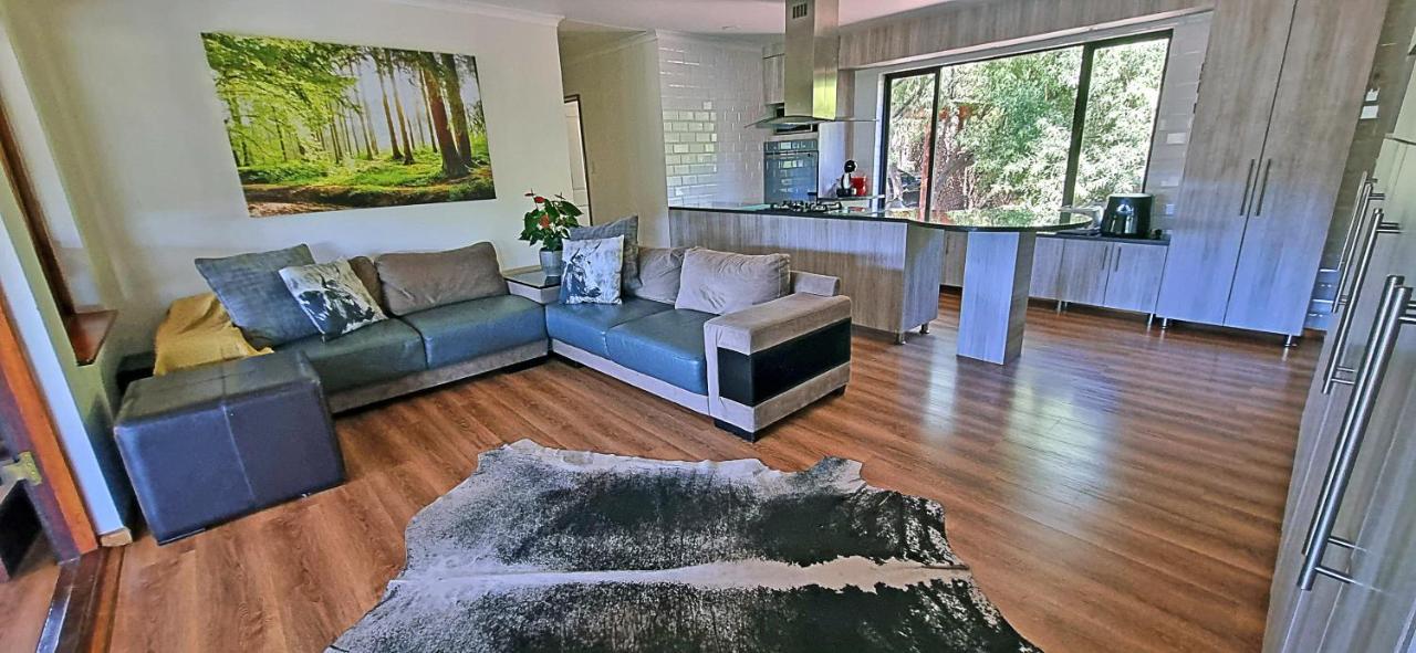Loskop Serene Bush Cabin Winterkamp ภายนอก รูปภาพ